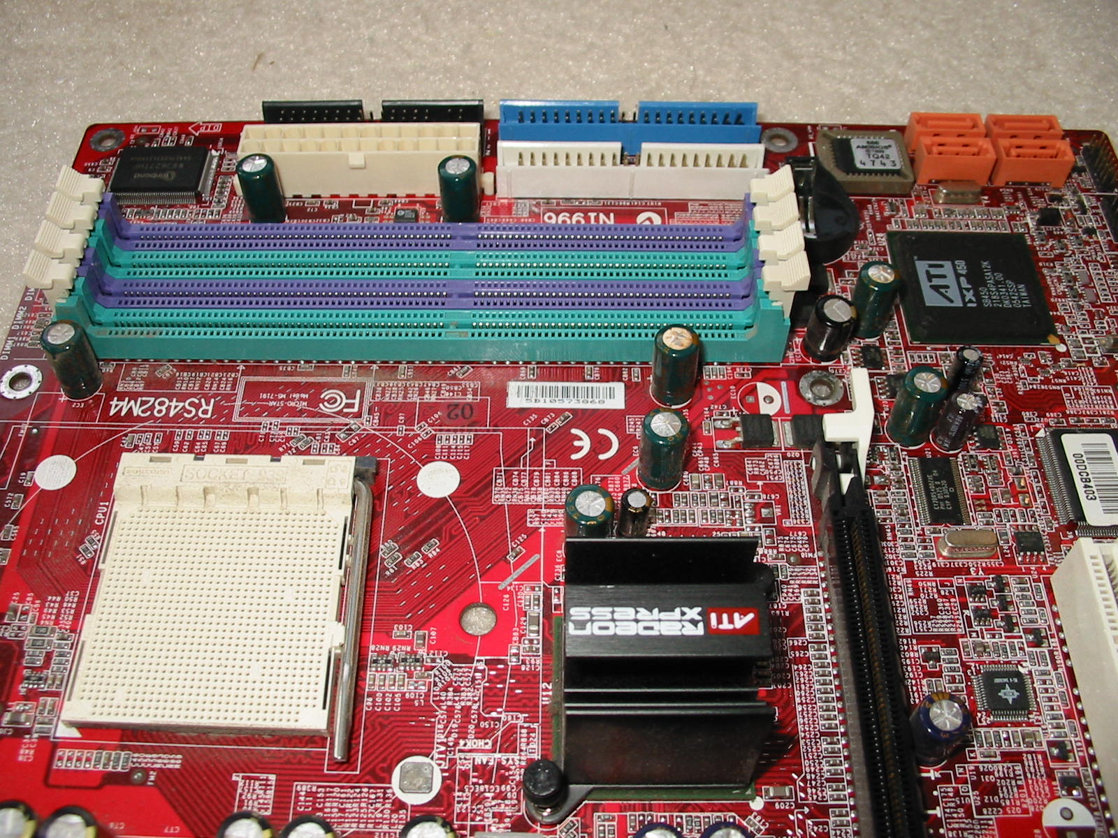 MSI RS482M4-ILD (MS-7191) motherboard recap - Badcaps